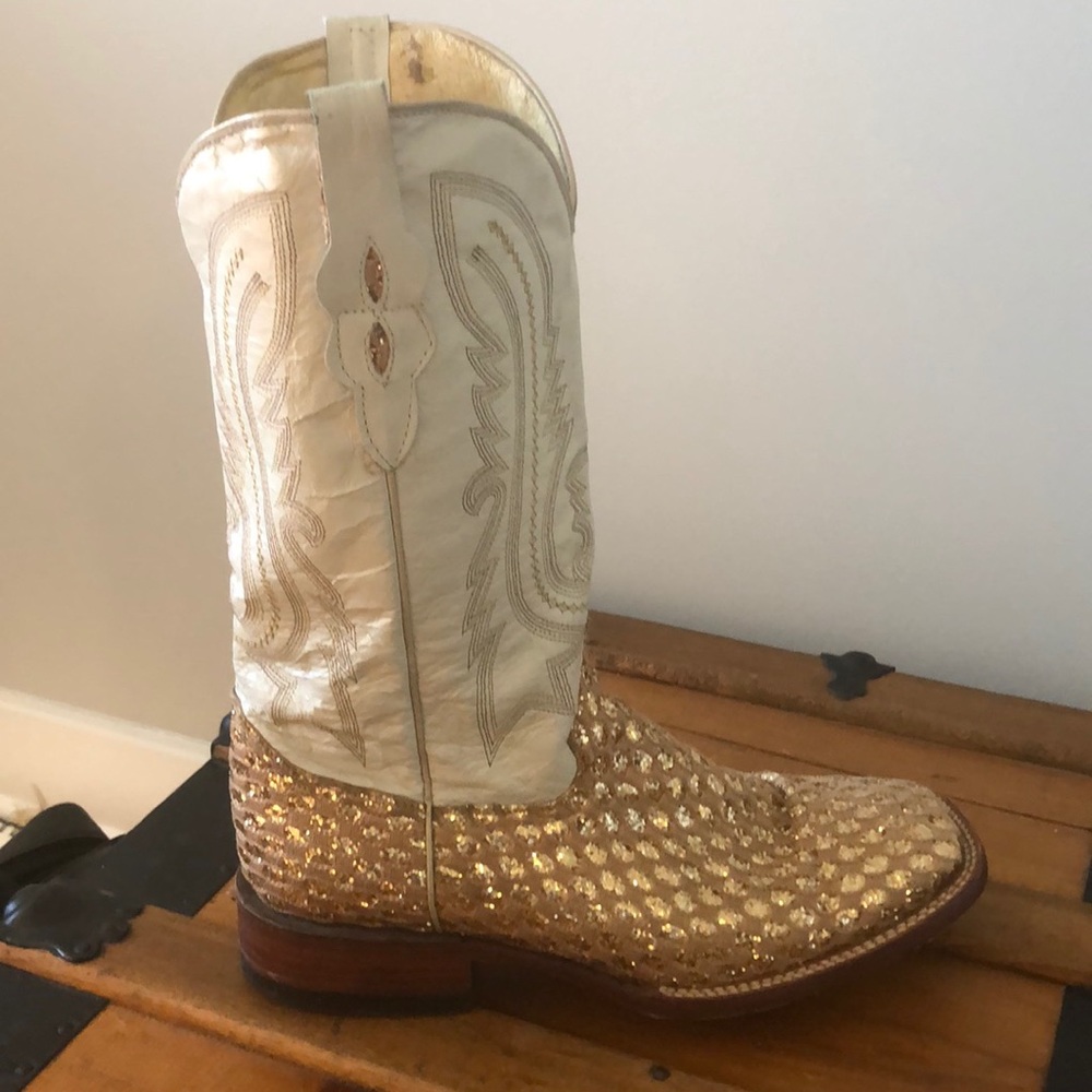 Ferrini Gold Sequin Cowboy Boots (Women 10)